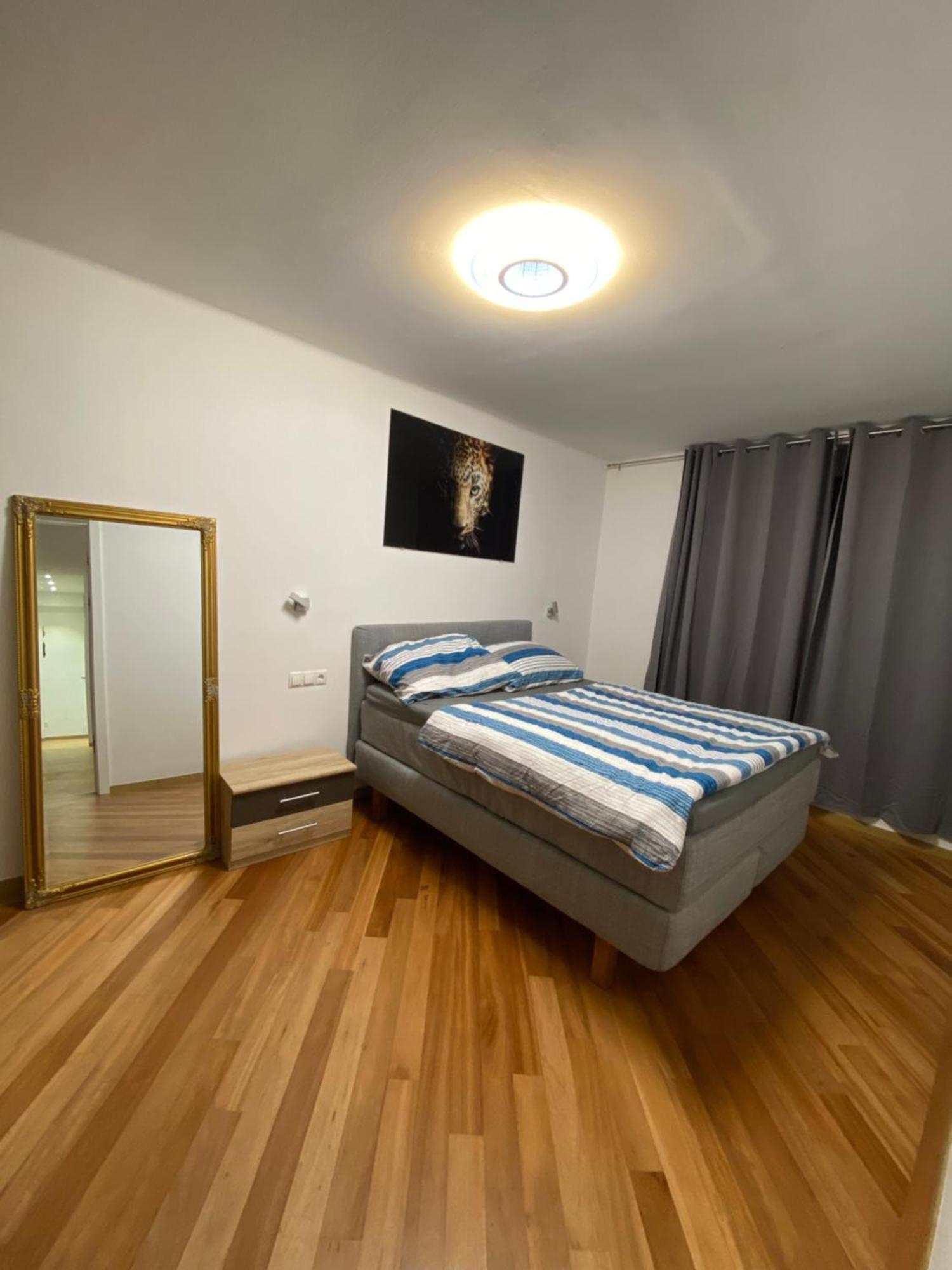 Neicapartmentlandskron 1010 Viena Exterior foto